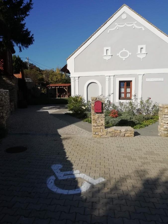 Arácsi Vendégház Balatonfüred Exterior foto