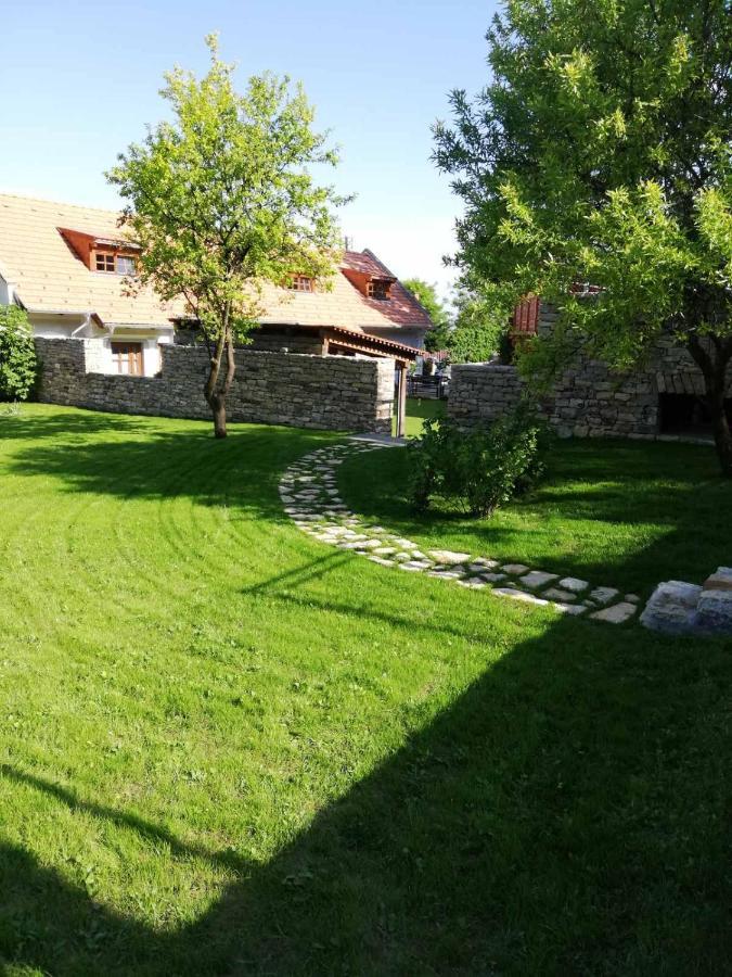 Arácsi Vendégház Balatonfüred Exterior foto